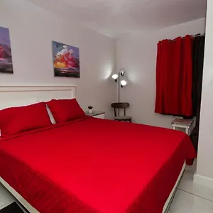 Apartment The Castle, Philipsburg (Sint Maarten)